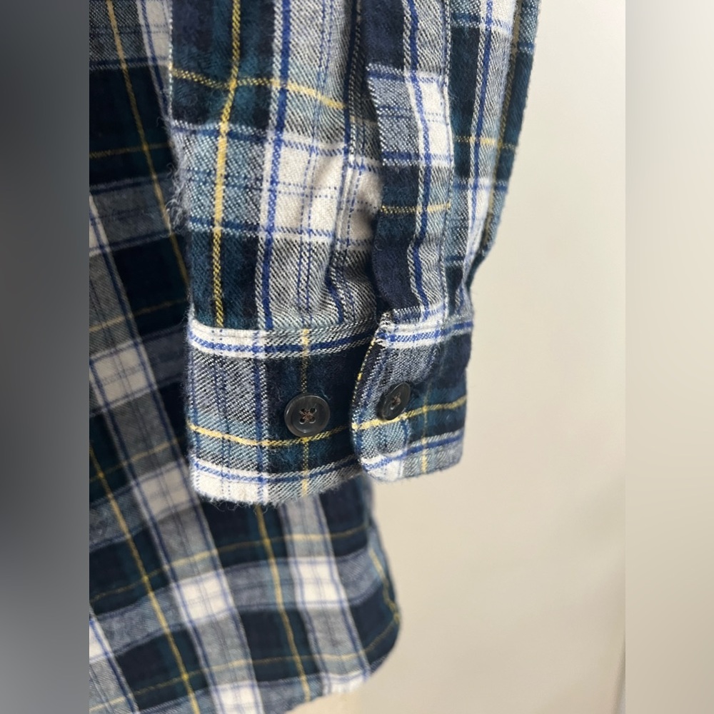 LL Bean Flannel Plaid Womens Shirt Size M - Picture 6 of 8